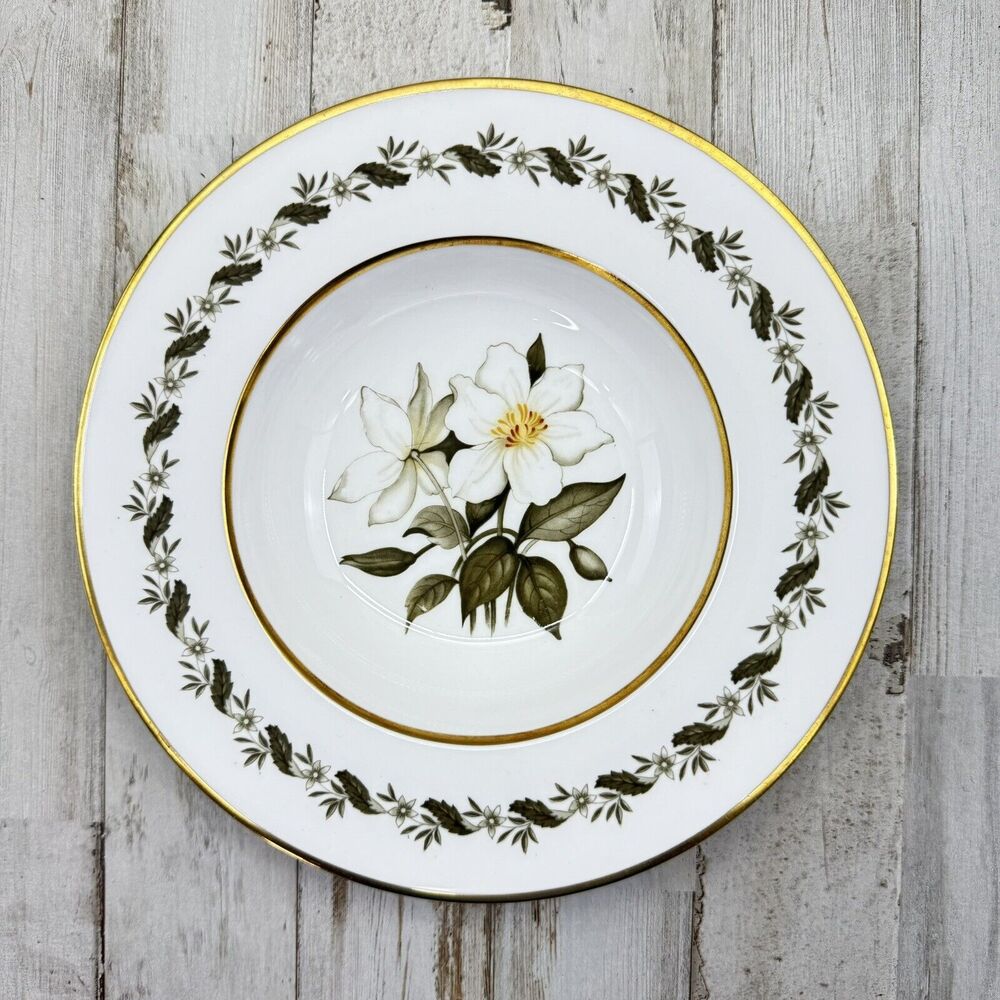 Royal Worcester England Bernin Rimmed Soup Bowl 8" Bone China